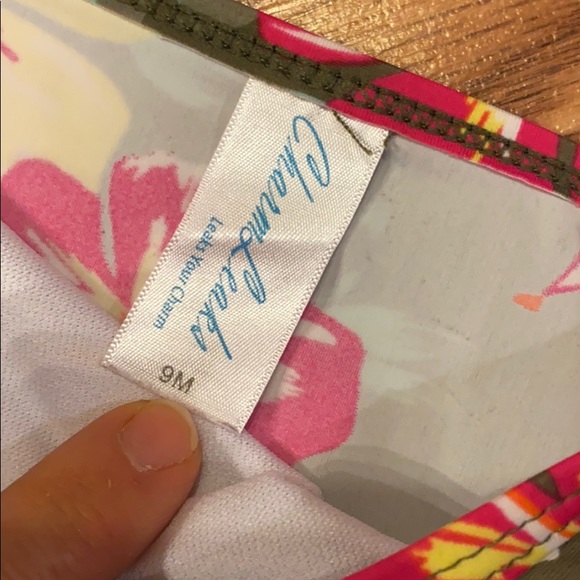 Baby girl 2 piece bathing suit with rash guard top - Picture 3 of 4